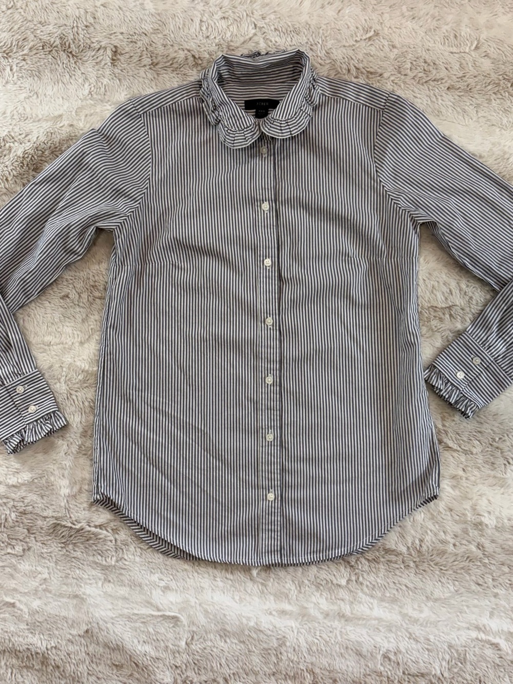 J. Crew gray White Striped Ruffle-Collar Button-Down xxs 2 100% cotton